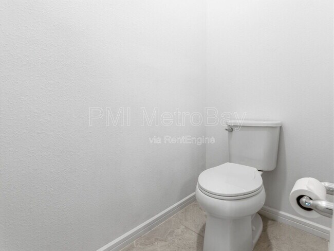 Building Photo - 2870 Dolores Home Ave