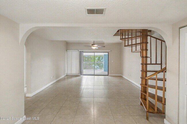 Building Photo - 2109 Hidden Grove Ln