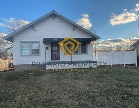 Building Photo - Spacious & Updated 2 Bedroom Home Near Southeast Indy Available NOW!