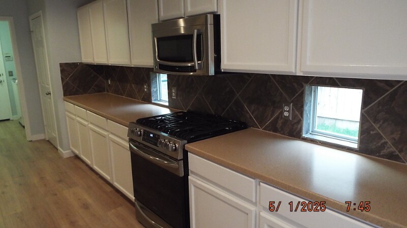 Building Photo - 4132 St Charles Bay