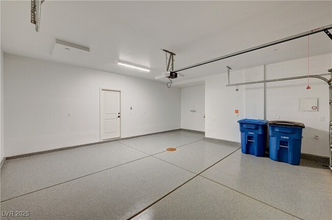 Building Photo - 2734 Luzzi Walk