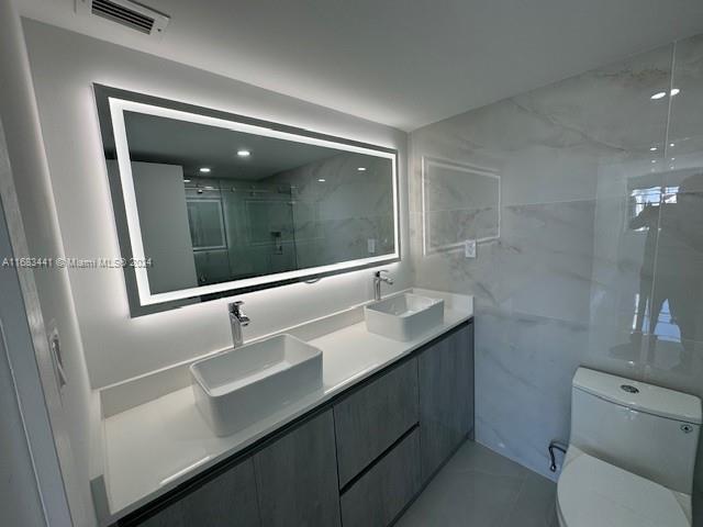 Building Photo - 2 bedroom in Aventura FL 33160