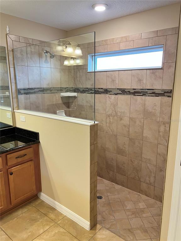 Building Photo - 6 Barbera Ln