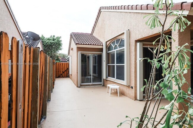 Building Photo - 8011 SW 158th Ave