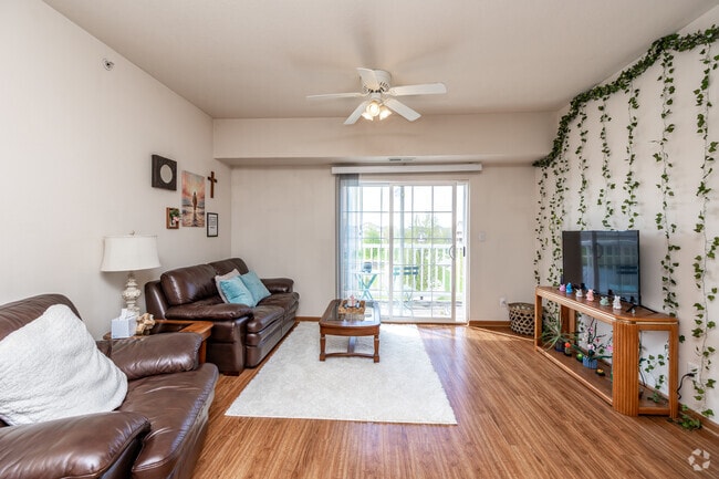Interior Photo - 1209 Mayfield Dr