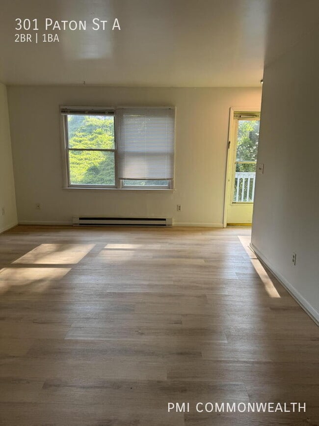 Building Photo - 301 Paton St