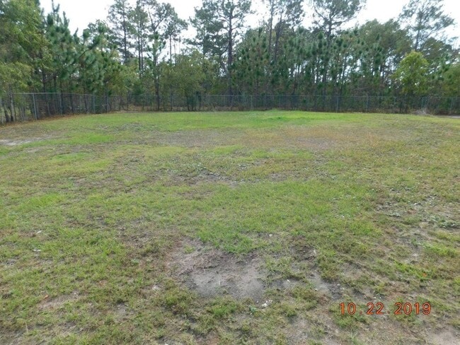 Building Photo - 358 White Oak Dr