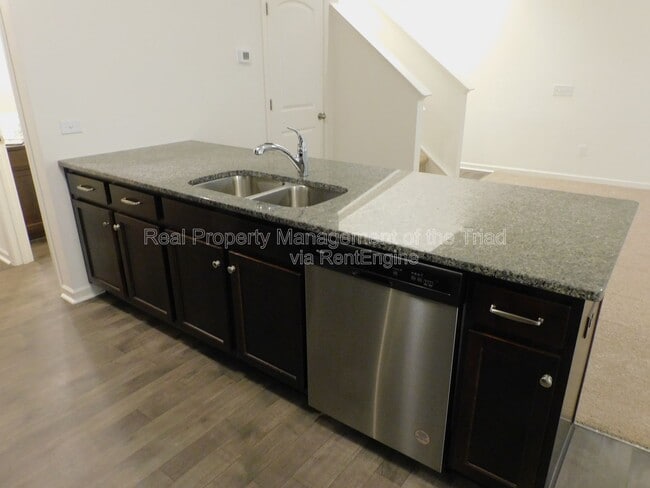 Building Photo - 1416 Seawatch Dr