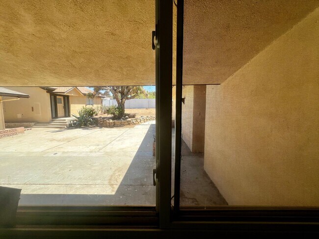 Building Photo - 56769 Joshua Dr