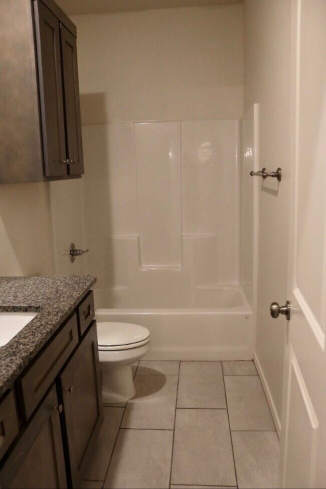 Building Photo - 1824 Corpus Ave