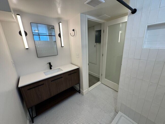 Building Photo - Millcreek Canyon Rim updated 3 bed 2 bath home