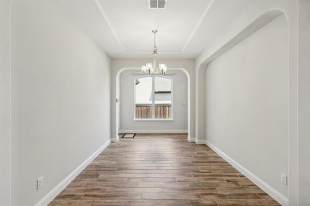 Building Photo - 2409 Maidenhair Rd