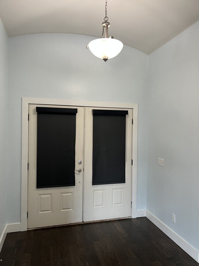 Building Photo - 8424 Northwest 142nd Street