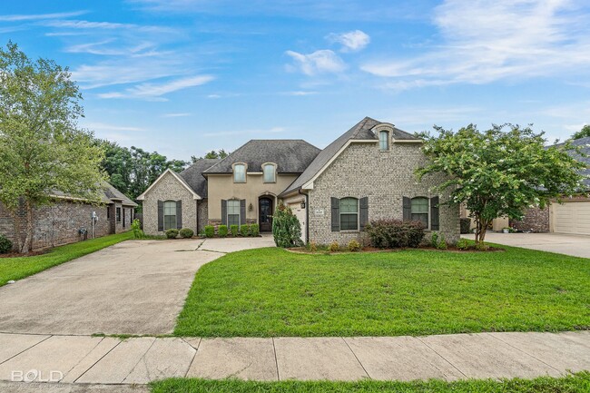 Building Photo - Beautiful 3 bedrooms 2 bathrooms In South ...
