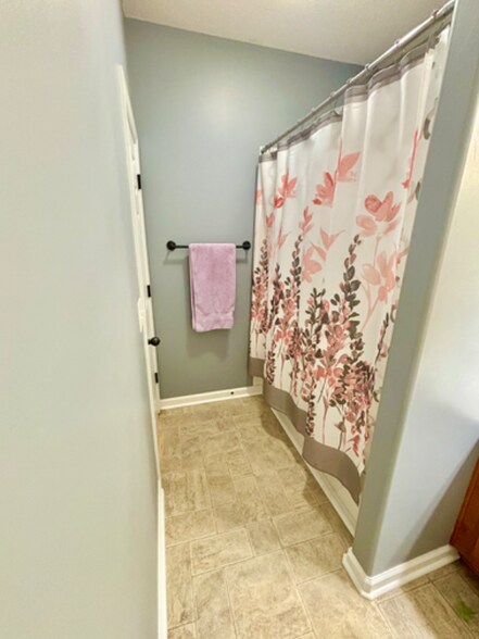 Building Photo - 169 Alexander Blvd