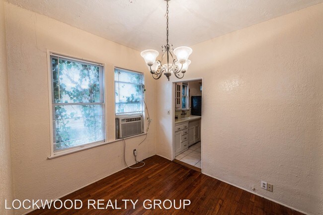 Building Photo - 329 W Huisache Ave
