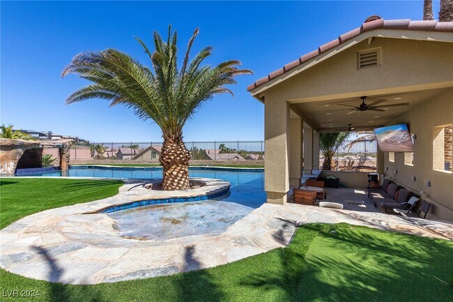 Building Photo - 11338 Villa Bellagio Dr