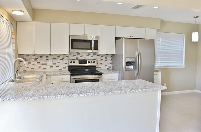 Building Photo - 302 Linkwood Dr