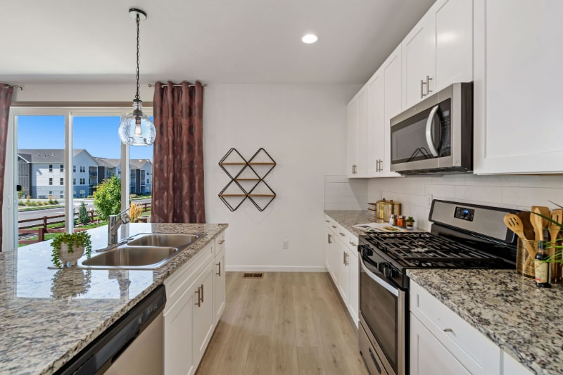 Building Photo - 1810 Tree Grove Dr