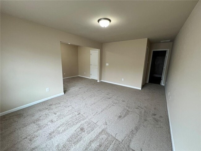 Building Photo - 3220 Blue Springs Trace