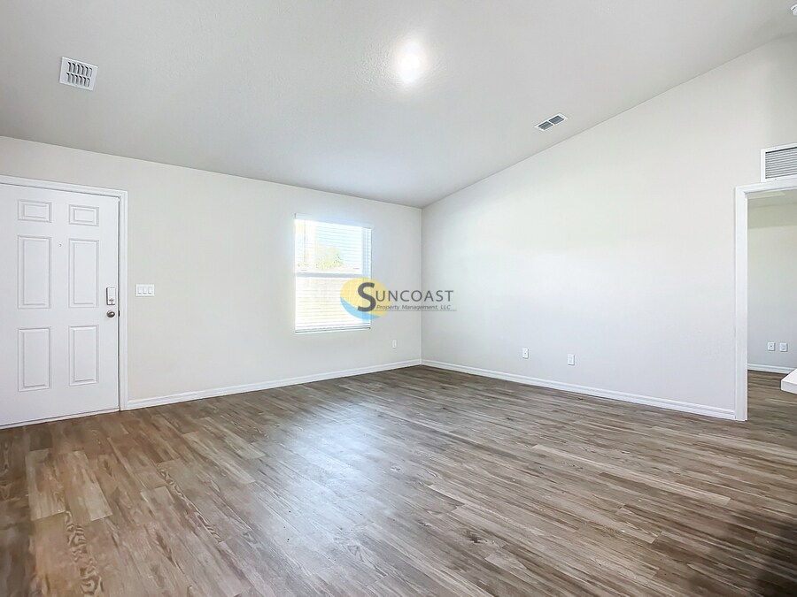 Building Photo - 25 Folcroft Ln