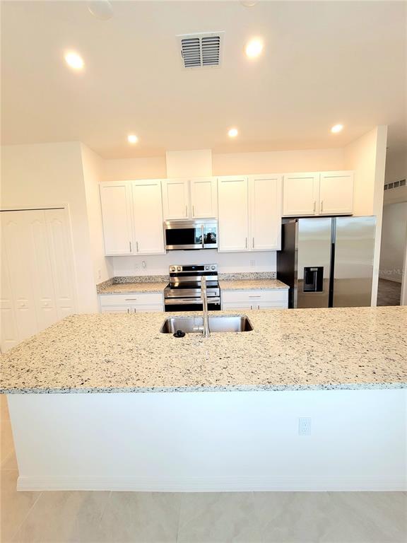 Building Photo - 3984 Sagefield Dr