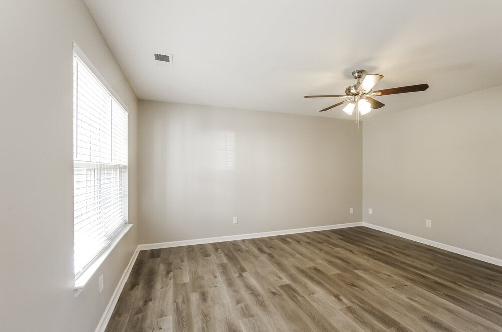 Building Photo - 5746 Laborde Ave