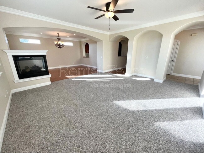 Building Photo - 13045 Ridgewood Way