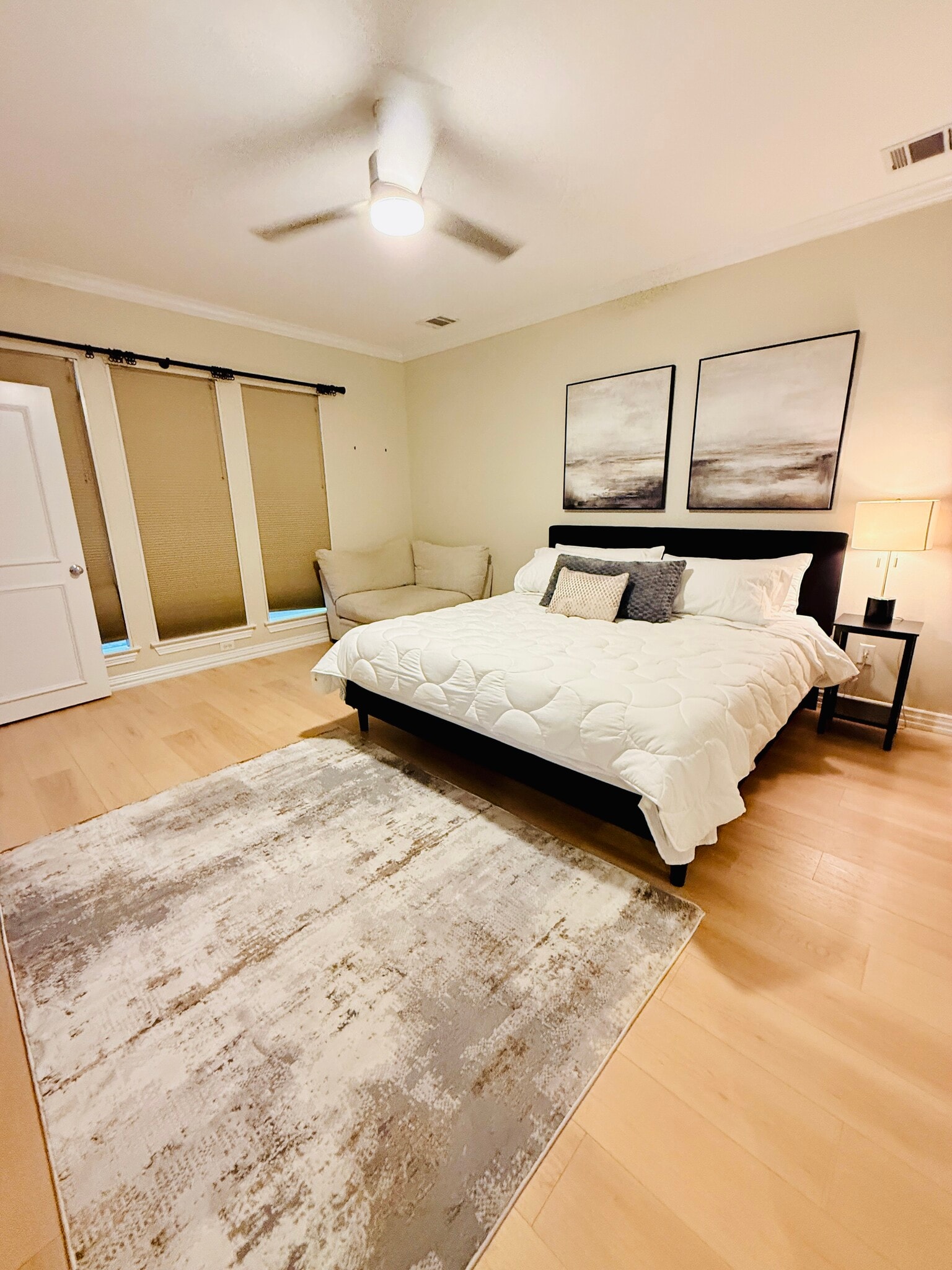 Building Photo - 3612 Convent St