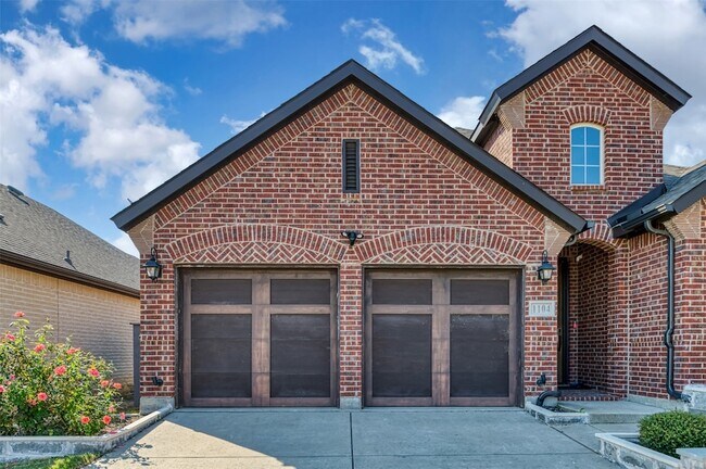 Building Photo - 1104 Knoll St