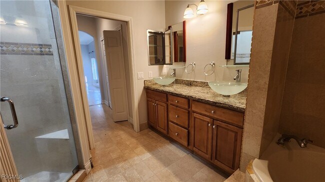 Building Photo - 2508 14th St W