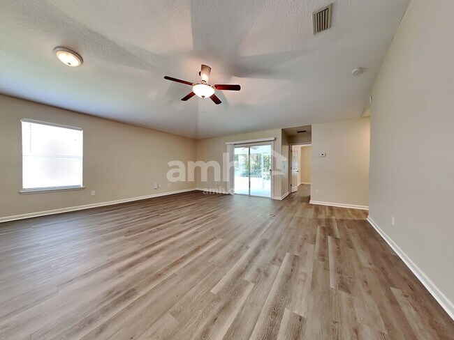 Building Photo - 1008 Beckingham Dr