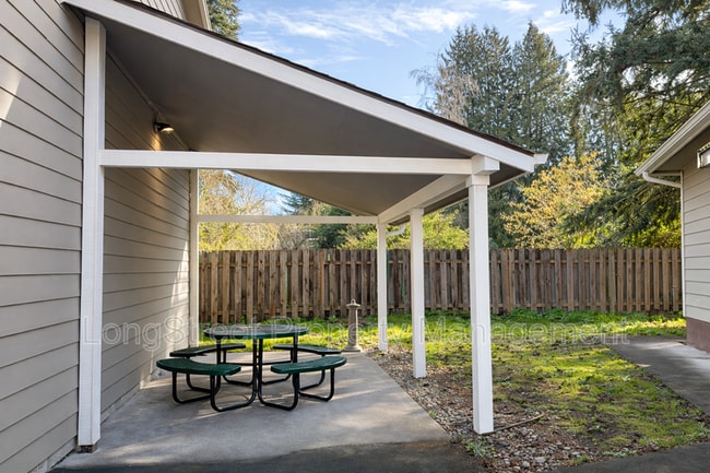 Building Photo - 11380 SW Greenburg Rd