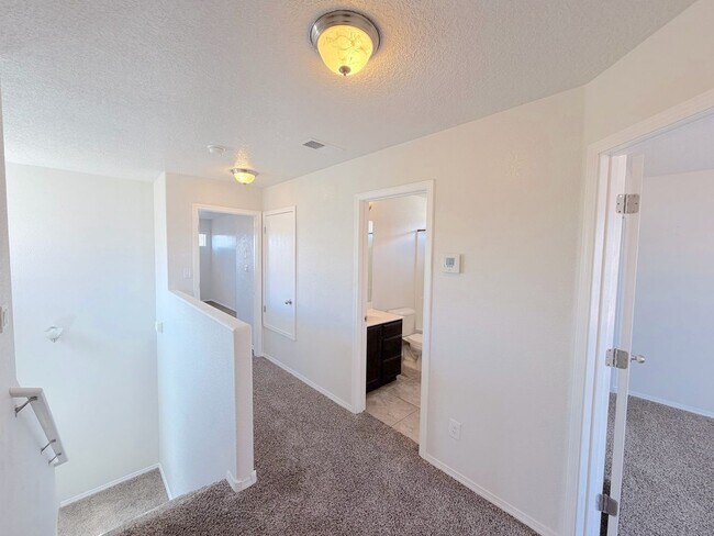 Building Photo - 8323 Groundsel Rd NW