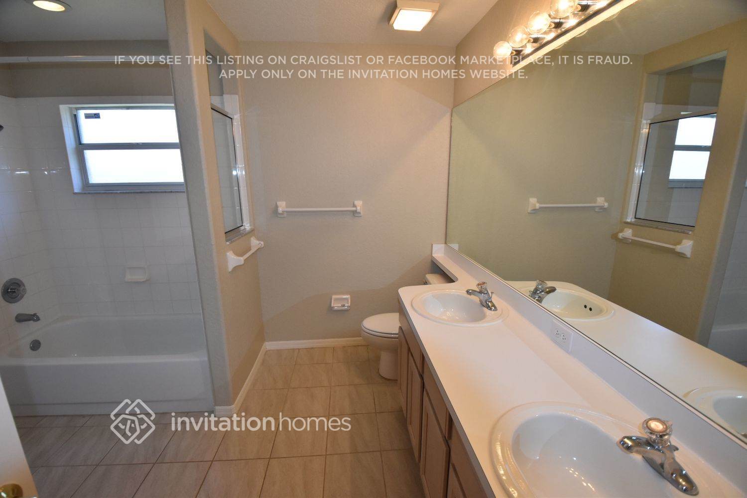 Building Photo - 325 Country Vineyard Dr