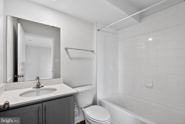 Building Photo - 436 Whirl Ln