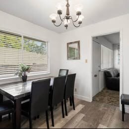 Building Photo - 5365 Elsinore Way