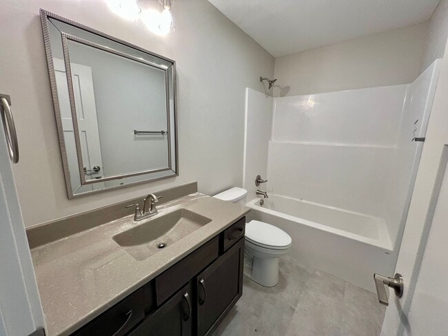 Building Photo - Brand New 3 Bed 2 Bath Home in Irvine Acres