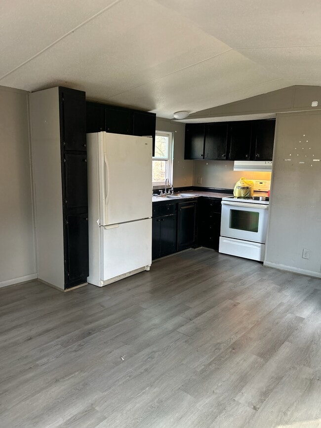 Building Photo - 719 Barren Hollow Rd