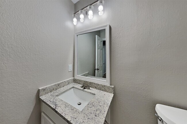 Building Photo - 20731 Desert Shadows Ln