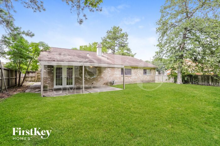 Building Photo - 20142 Misty Pines Dr