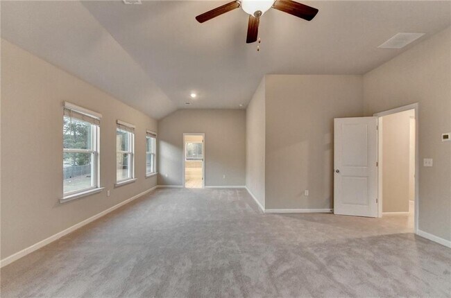 Building Photo - 461 Paxton LN