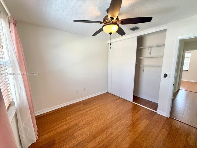 Building Photo - 1355 NW 154th Ln