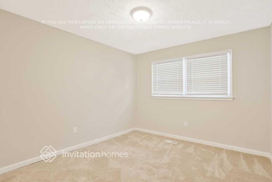 Building Photo - 133 Rosewood Dr