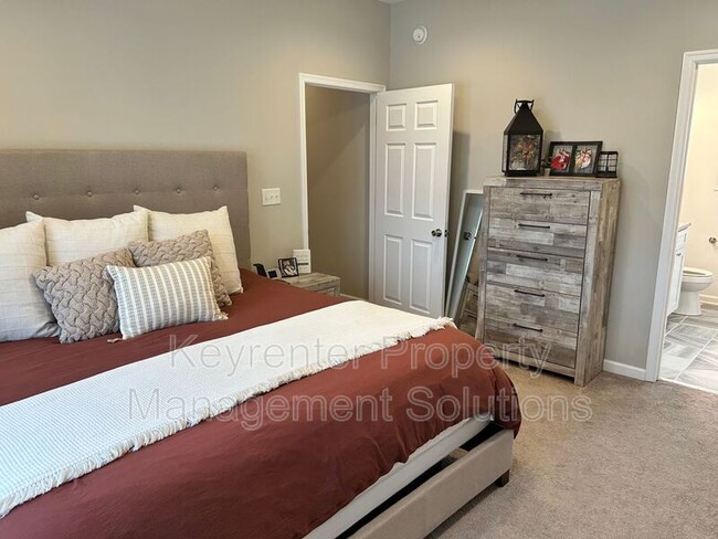 Building Photo - 301 Purdue St