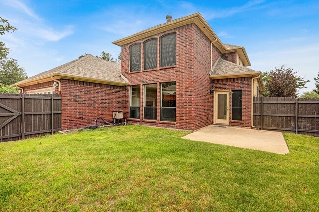 Building Photo - Beautiful Carrollton Home with 4 Bedrooms ...