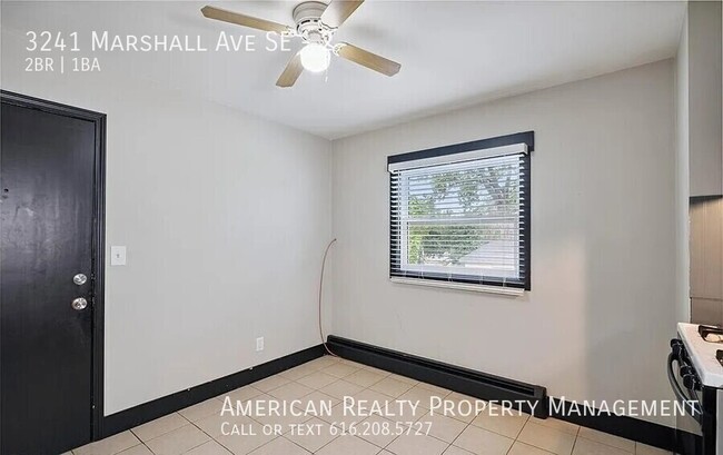 Building Photo - 3241 Marshall Ave SE