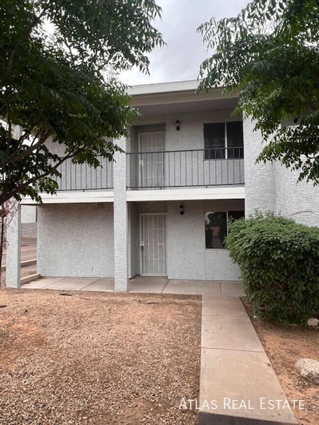 Building Photo - 17859 N 40th St