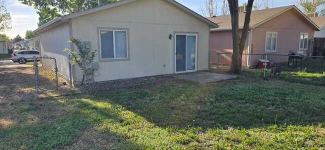 Primary Photo - 3007 Acero Ave