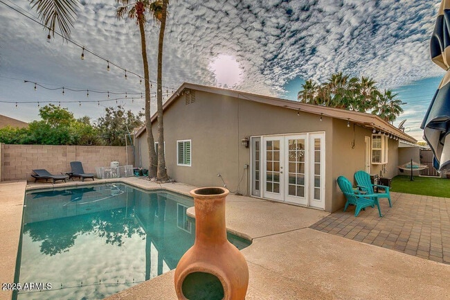 Building Photo - 2201 N 87th Way